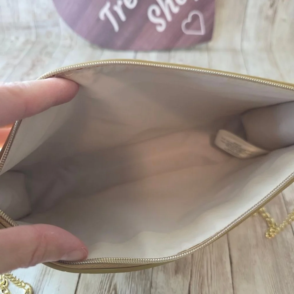 Women's Dolce & Gabbana Gold The One Clutch Bag NWOT - Picture 7 of 8